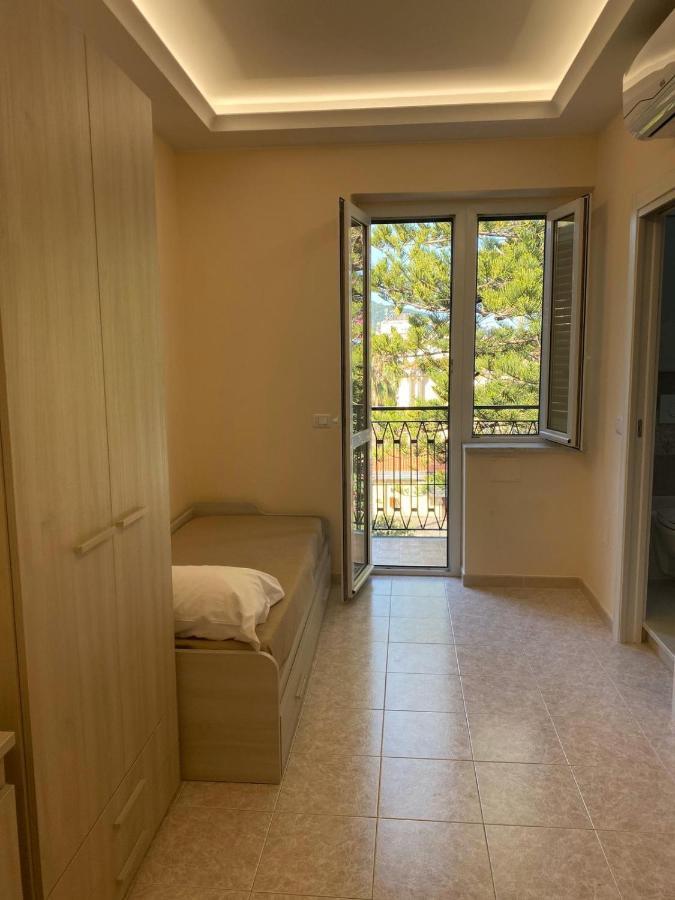 Vittorio Veneto Accomodation - Tropea City Center Exterior photo